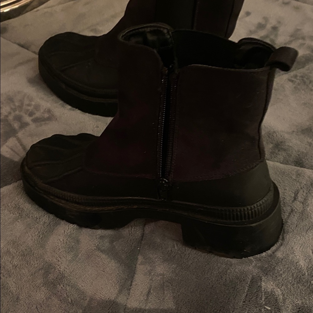 Black Ankle Boots with Zipper